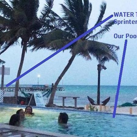 Beach Club Budget Rooms At Popeyes Caye Caulker Exterior foto
